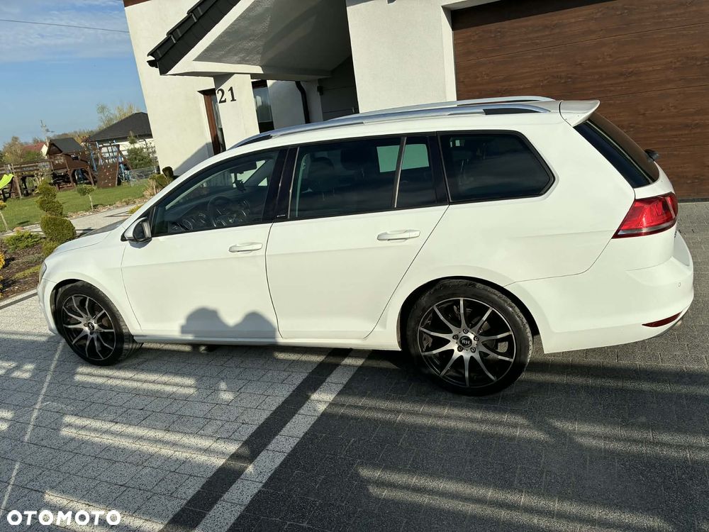 Volkswagen Golf 1.6 TDI BlueMotion Trendline - 14