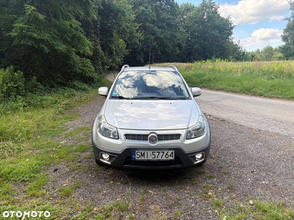 Suzuki SX4 Classic 1.6 VVT 4x4 Club - 2