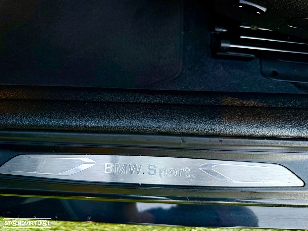 BMW 116 d EDynamics Line Sport - 29