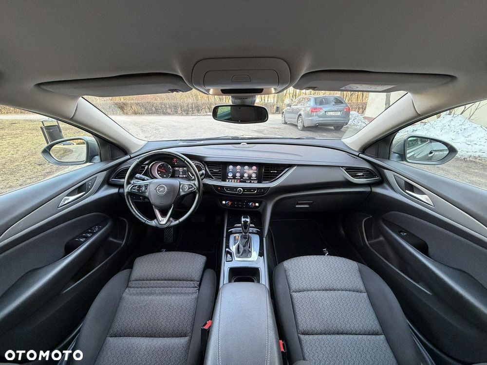 Opel Insignia - 31