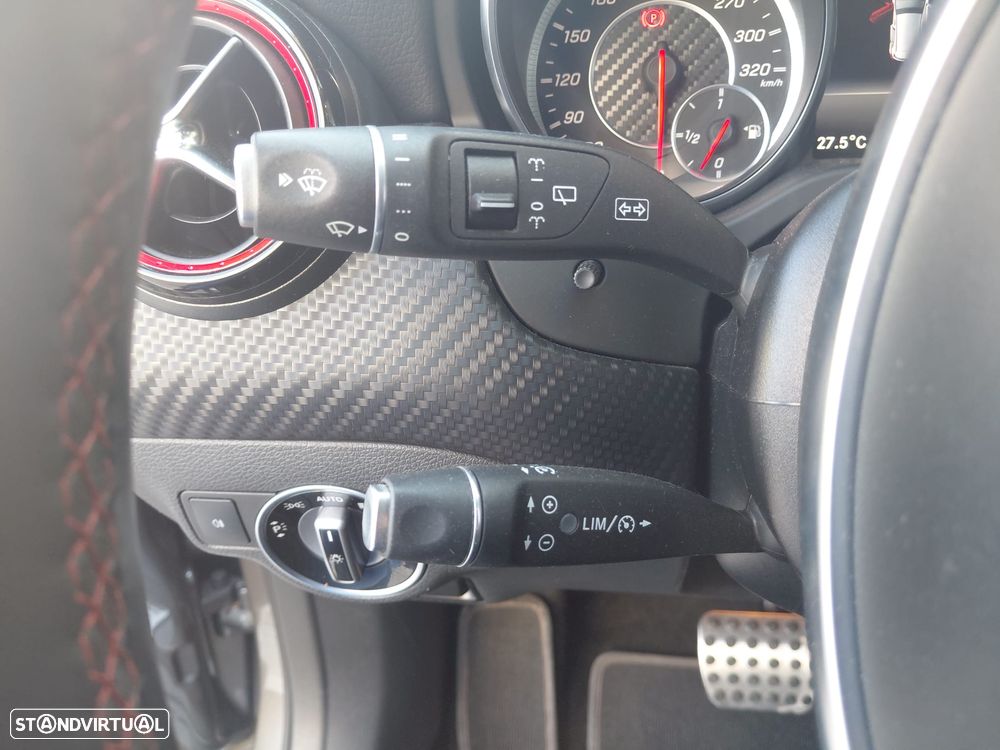 Mercedes-Benz A 45 AMG 4Matic Speedshift 7G-DCT - 21