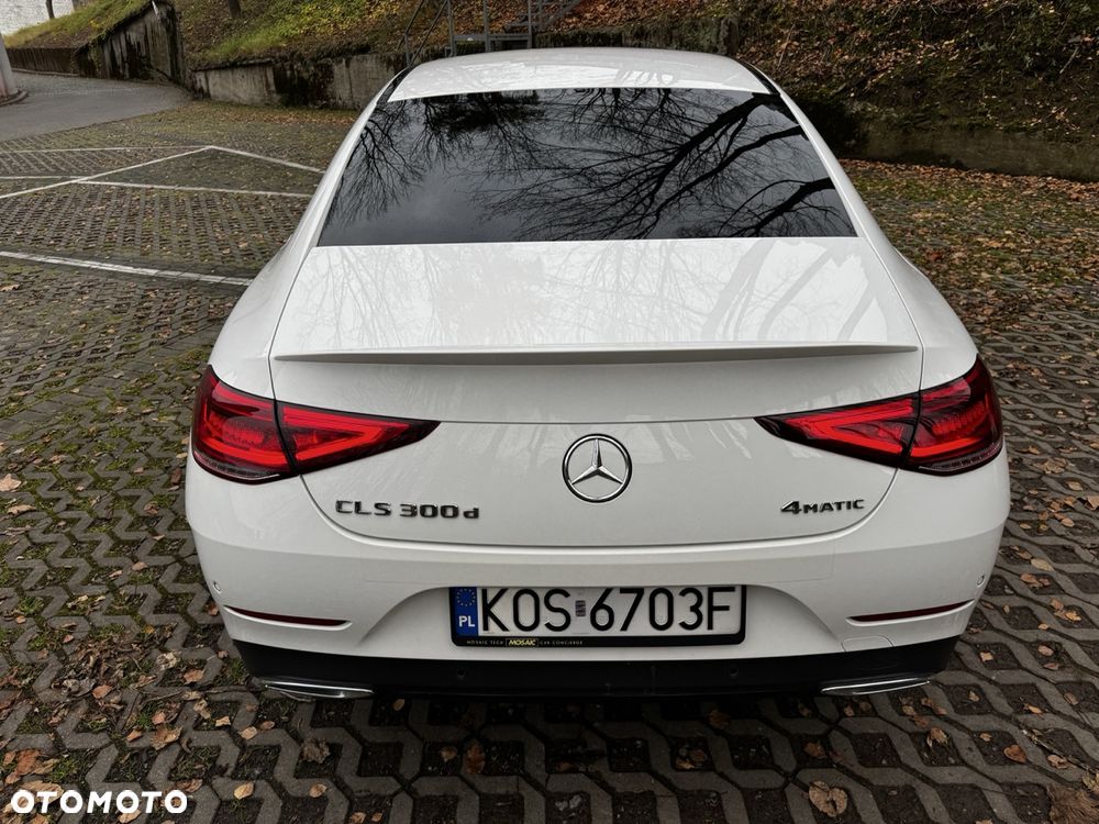 Mercedes-Benz CLS 300 d 4Matic 9G-TRONIC AMG Line - 29
