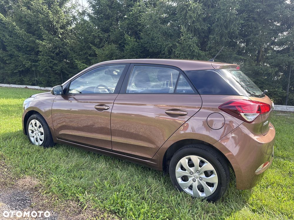 Hyundai i20 1.2 Fresh - 9