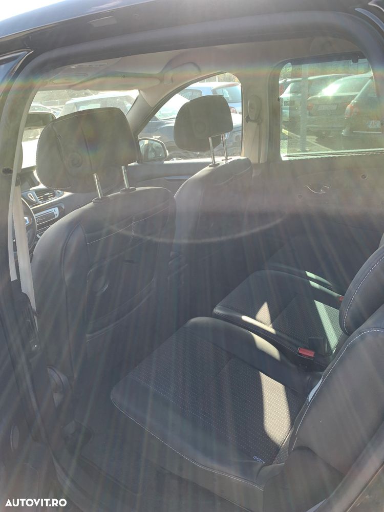 Renault Scenic ENERGY TCe 115 Bose Edition - 10