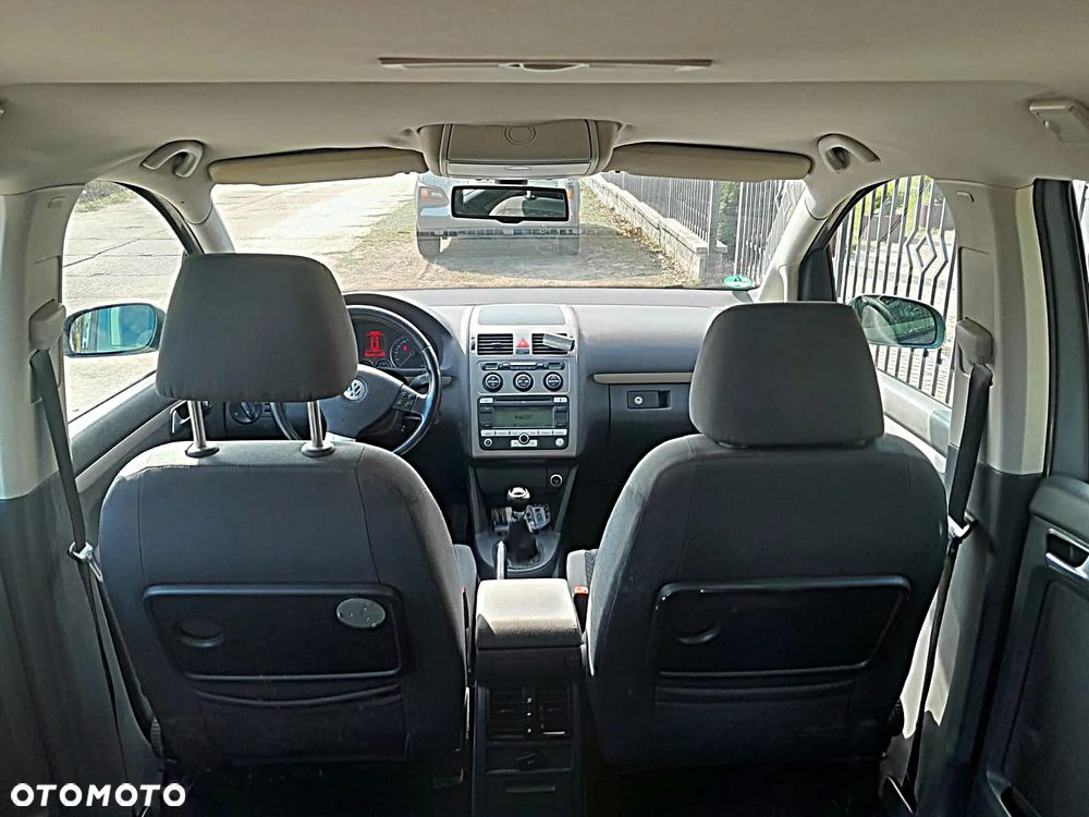Volkswagen Touran 1.9 TDI DPF Highline - 6