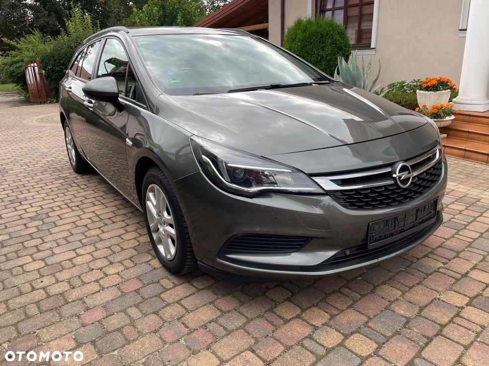 Opel Astra 1.4 Turbo Start/Stop Business - 2