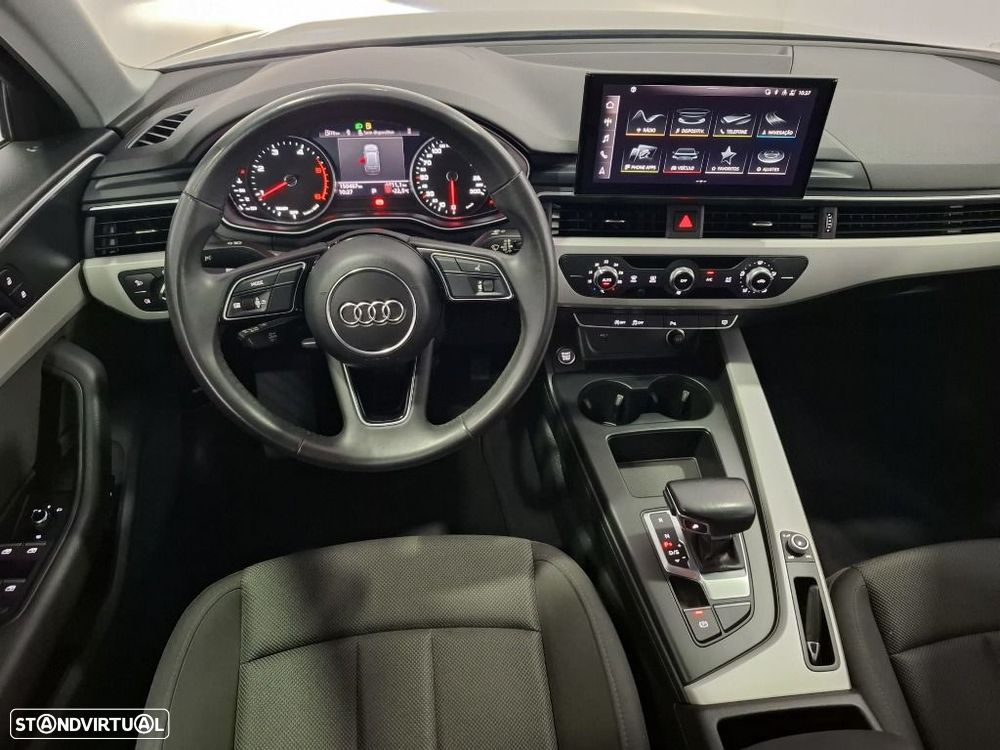 Audi A4 Avant 30 TDI S tronic - 14