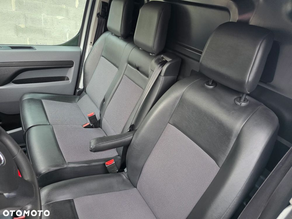 Opel Vivaro - 15