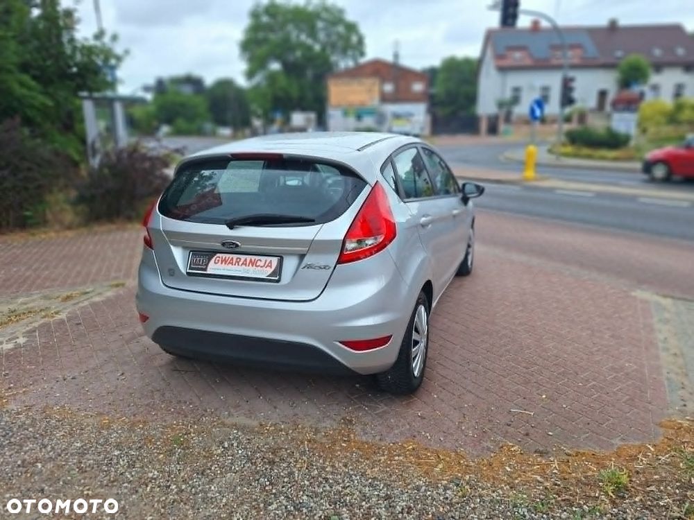 Ford Fiesta 1.25 Viva - 11