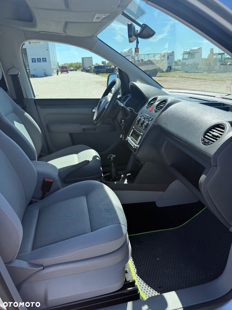 Volkswagen Caddy Life - 13