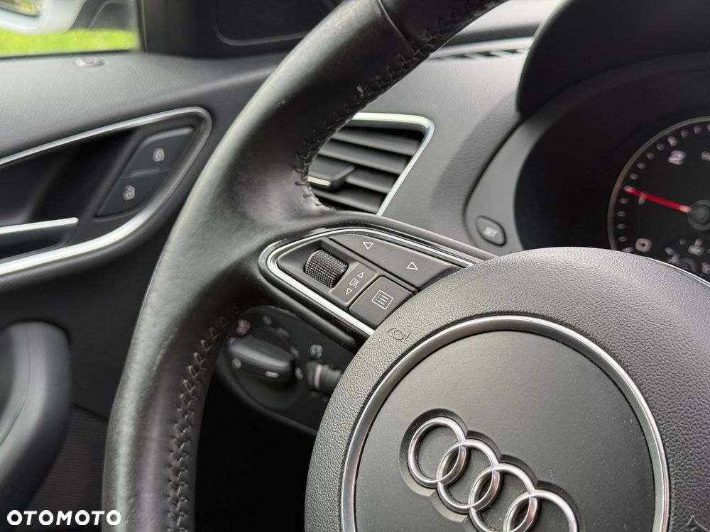 Audi Q3 2.0 TDI Edycja Specjalna - 24