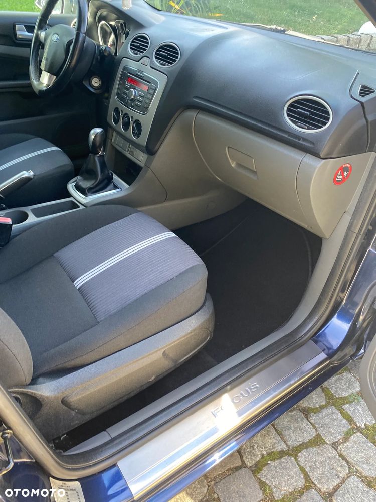 Ford Focus - 26