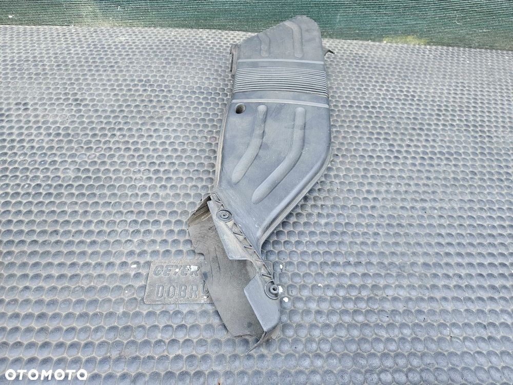 Przewód Dolot 8E0129618D 8E0129617D Wlot Kanał Filtra Powietrza Pas Przedni AUDI A4 B6 B7 - 3