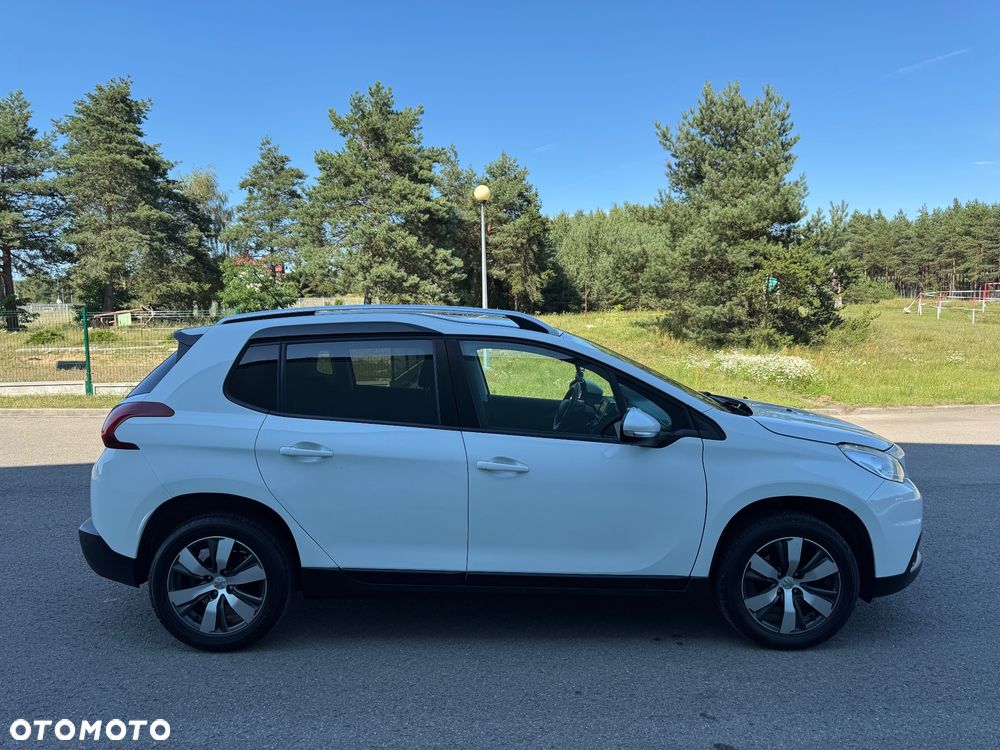 Peugeot 2008 Blue-HDi FAP 100 STOP & START Style - 10