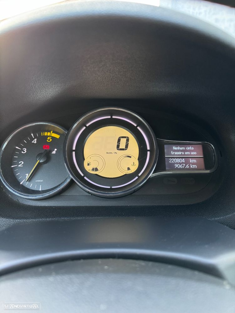 Renault Mégane Sport Tourer 1.5 dCi Dynamique S CO2 Champion - 8