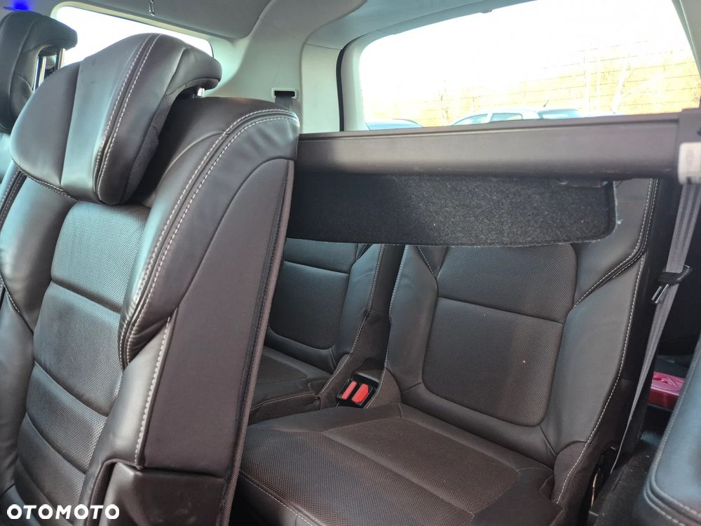 Renault Espace 1.6 dCi Energy Initiale Paris EDC 7os - 21