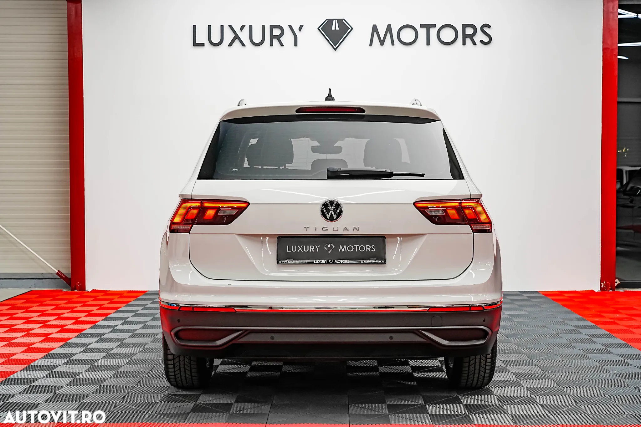 Volkswagen Tiguan 2.0 TDI DPF DSG Comfortline - 36