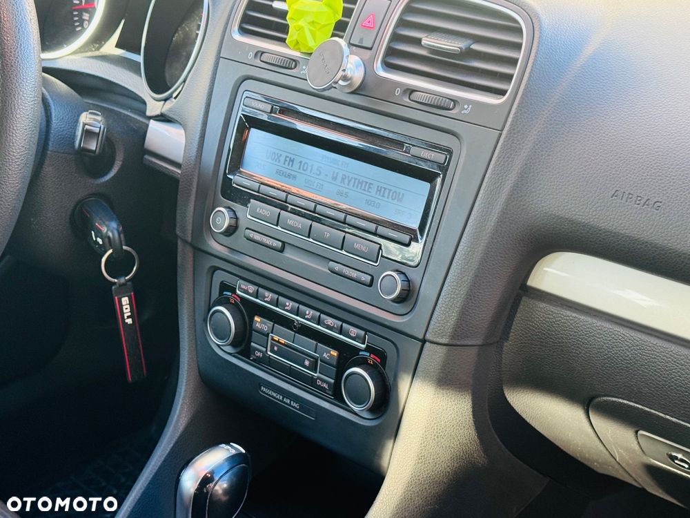 Volkswagen Golf Variant 1.4 TSI Comfortline DSG - 31