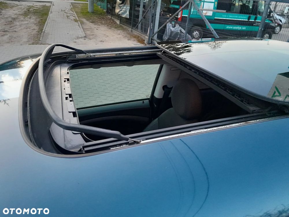 MINI Cooper 50 Camden - 21