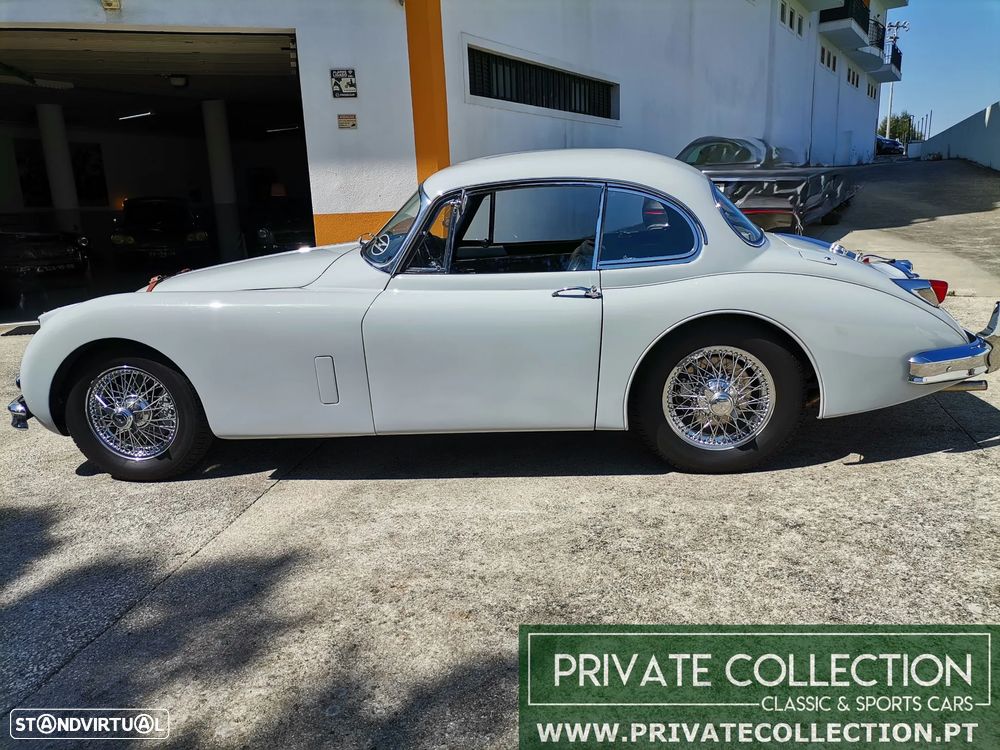 Jaguar XK150 - 7