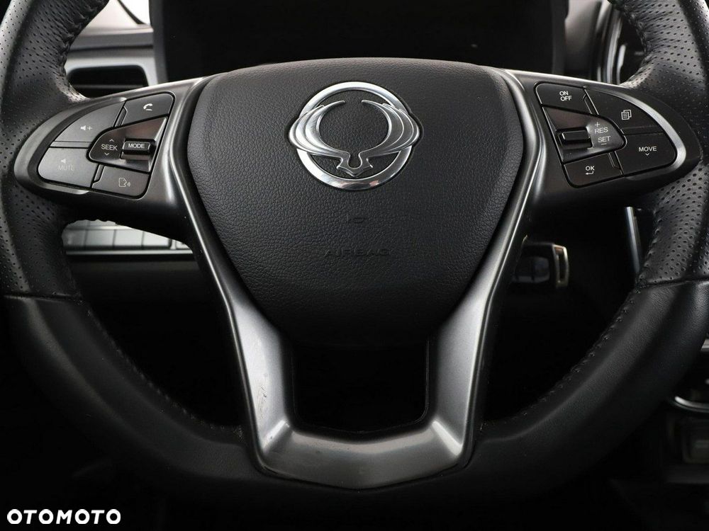 SsangYong/KGM Tivoli 1.5 T-GDi 2WD Automatik Black - 22