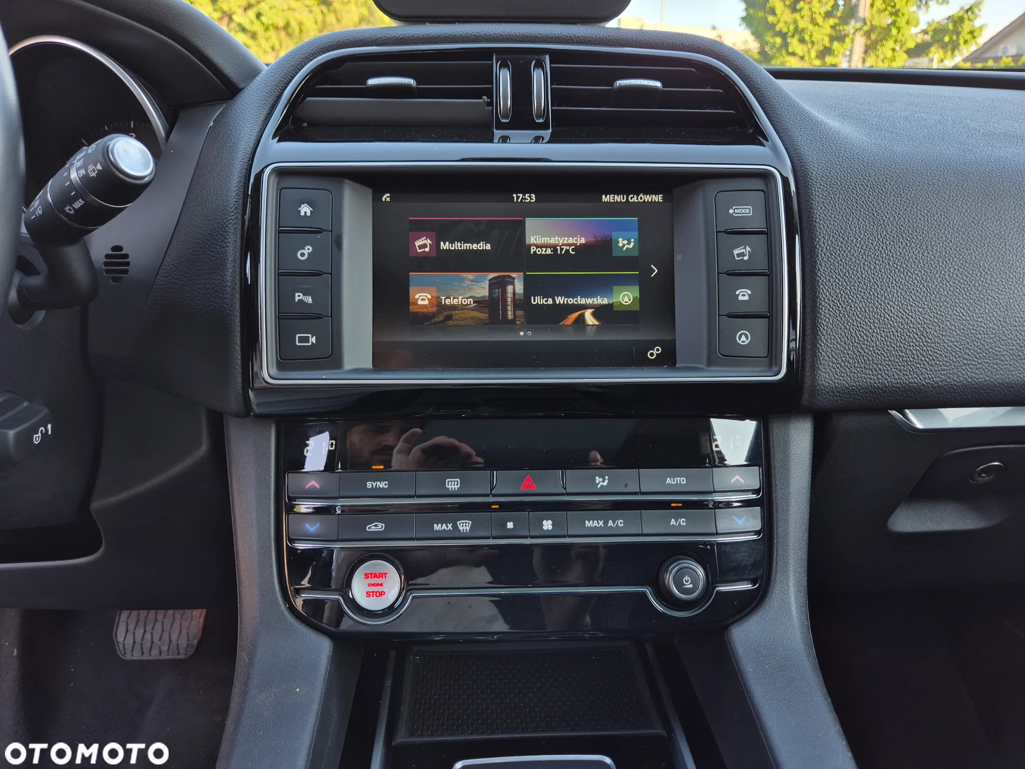 Jaguar F-Pace 2.0 i4D AWD R-Sport - 30