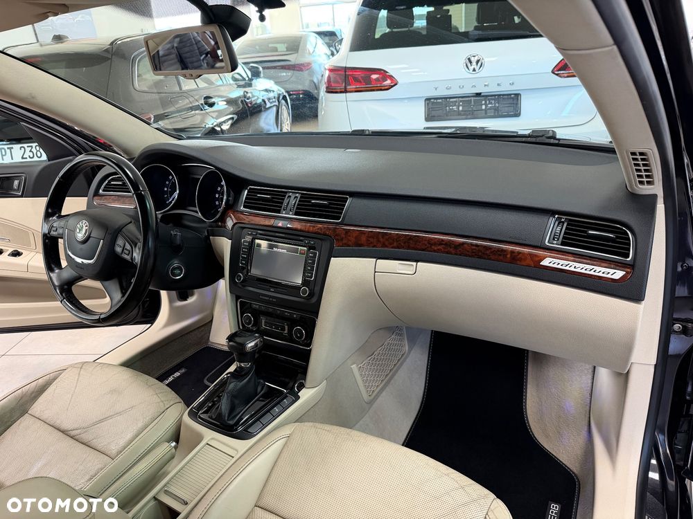 Skoda Superb - 38