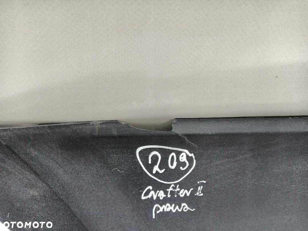 LISTWA BOCZNA PRAWA VW CRAFTER II 7C3853536 - 3
