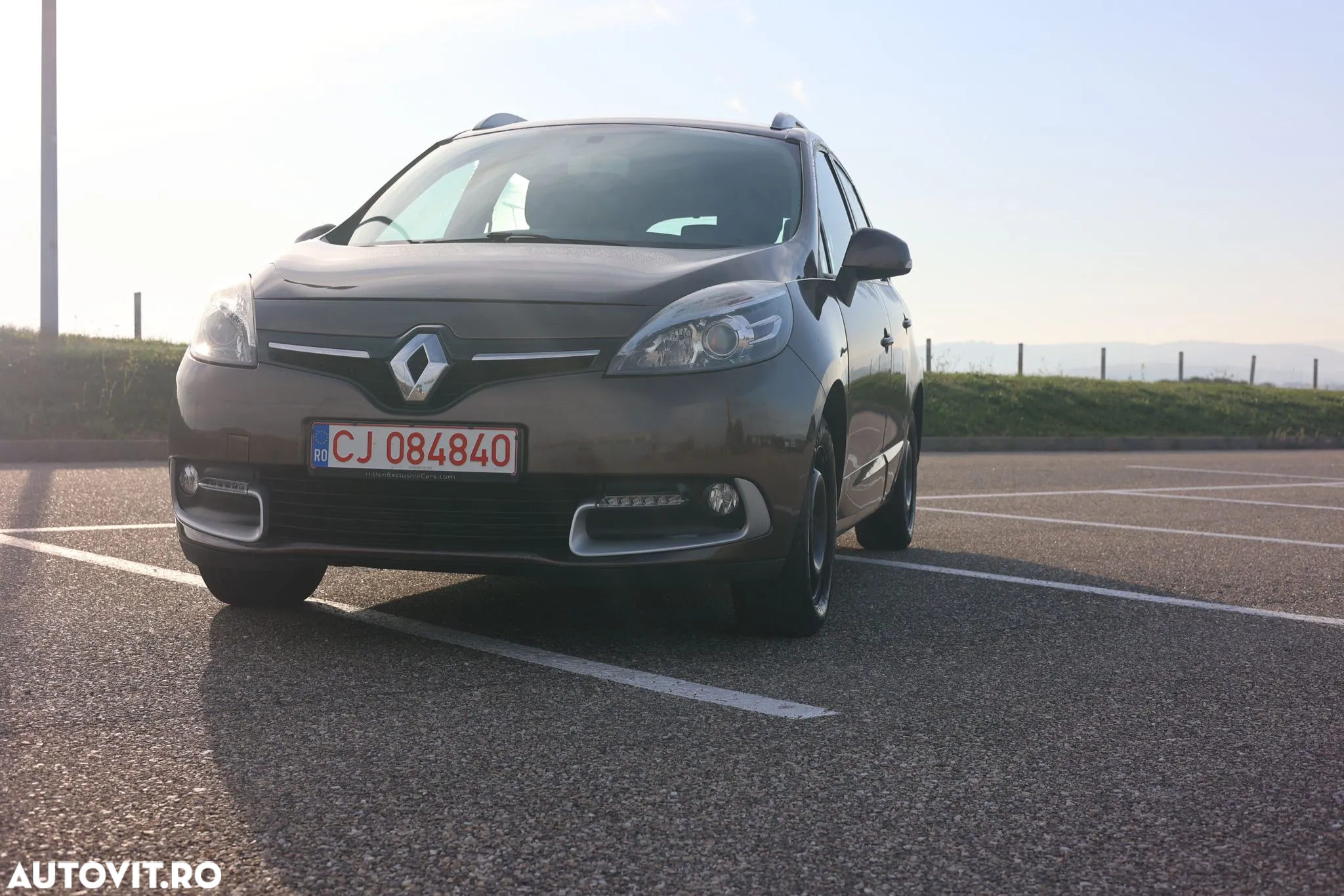 Renault Grand Scenic ENERGY TCe 115 S&S Authentique - 24