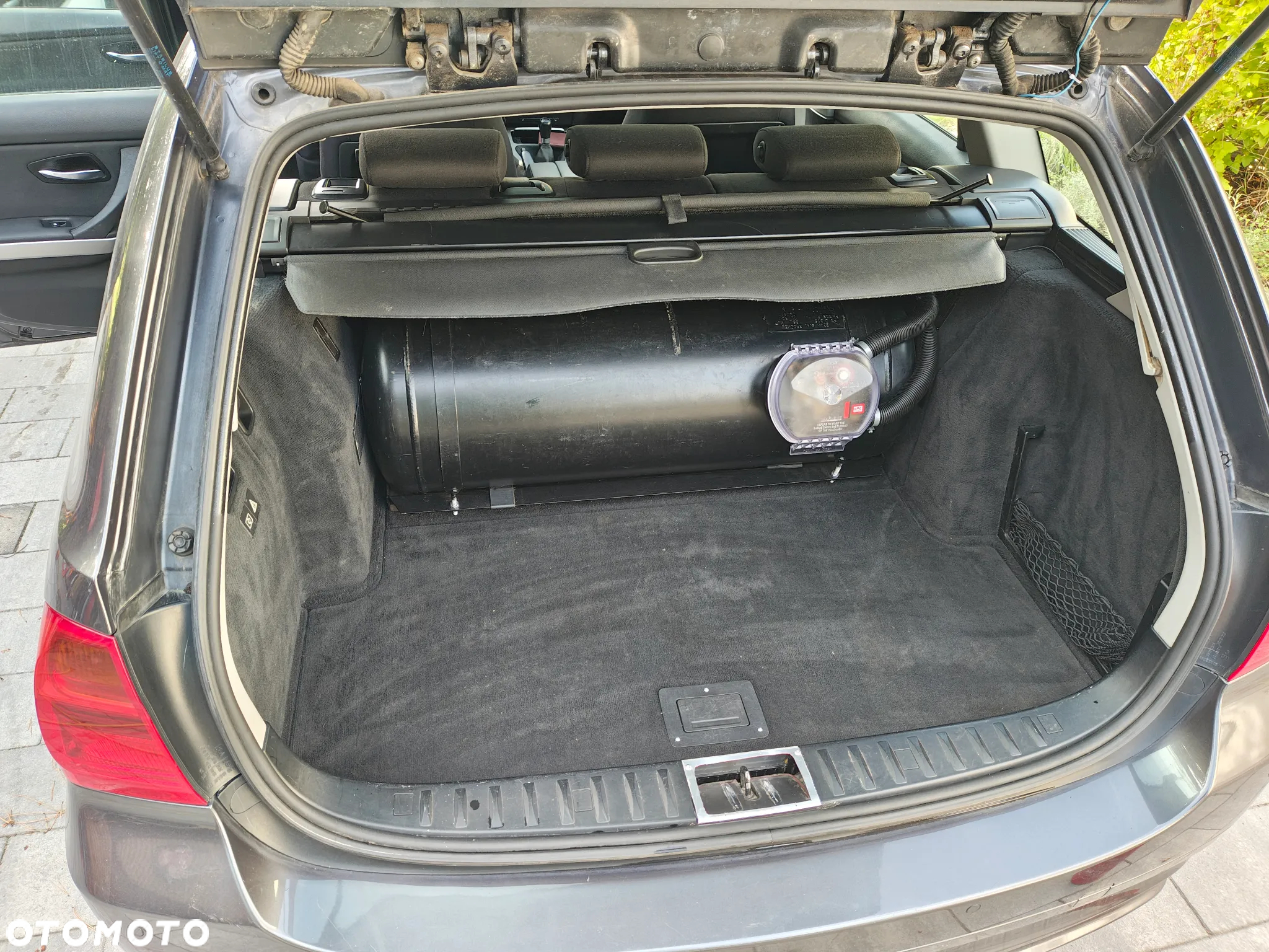 BMW Seria 3 320i Touring - 3