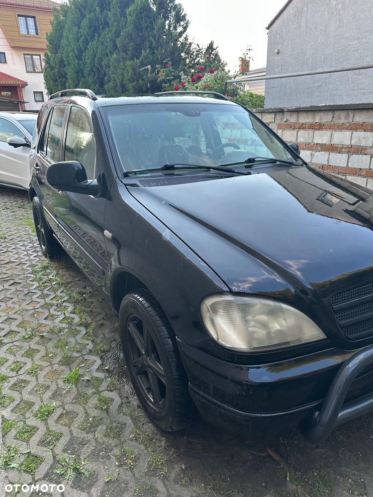 Mercedes-Benz ML - 17