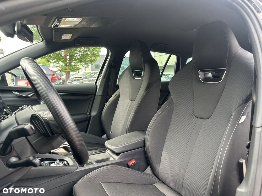 Skoda Octavia 2.0 TDI Sportline DSG - 13