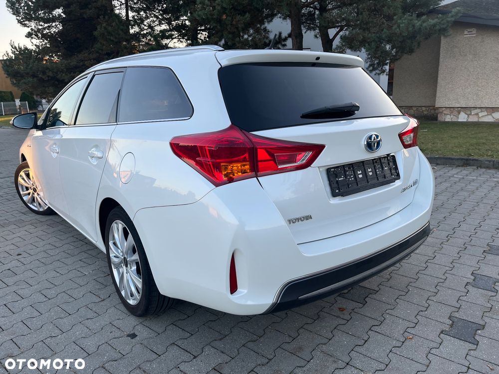 Toyota Auris - 3