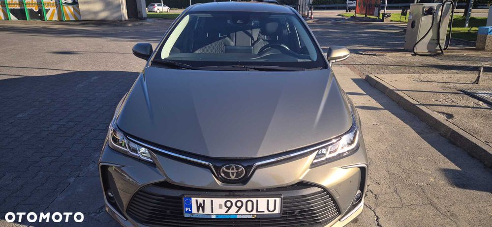 Toyota Corolla - 2