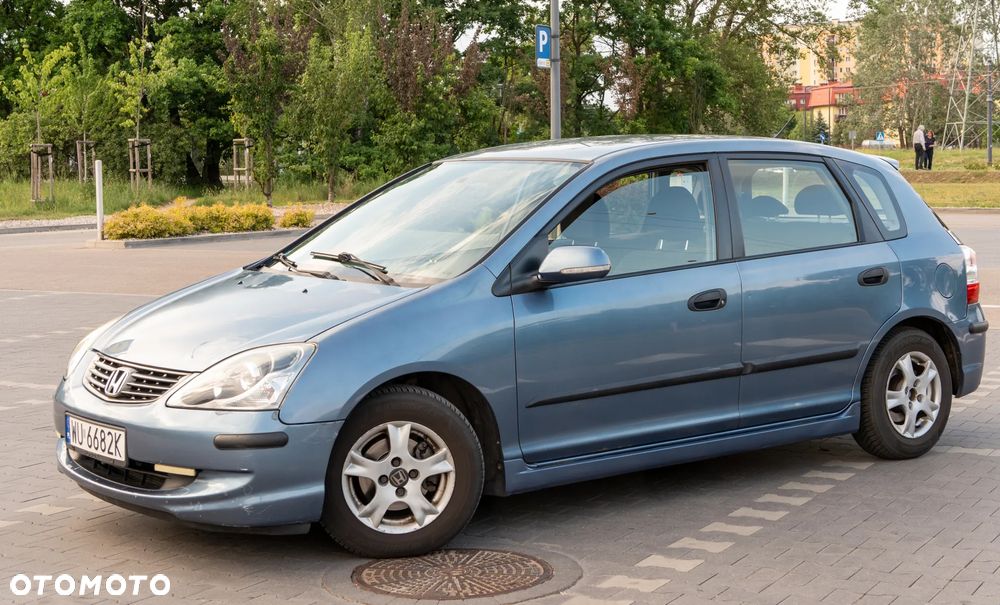 Honda Civic 1.4i LS - 2