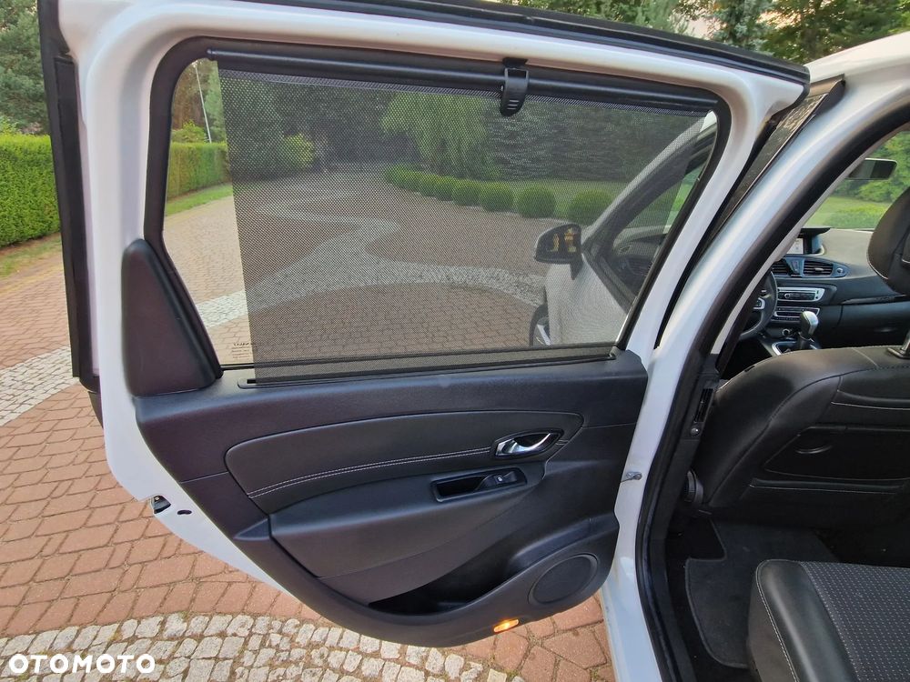 Renault Grand Scenic 2.0 16V 140 CVT Bose Edition - 9