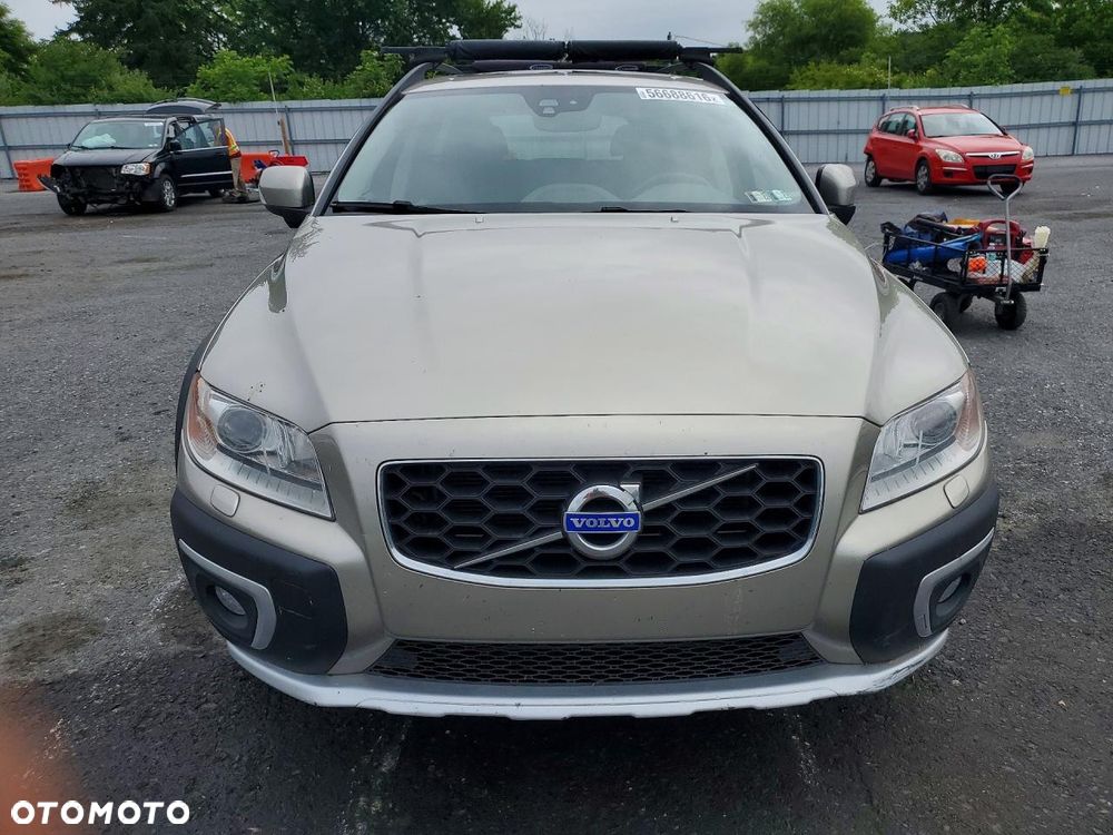 Volvo XC 70 - 6