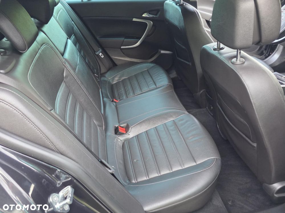 Opel Insignia 2.0 Turbo 4x4 Sport - 9