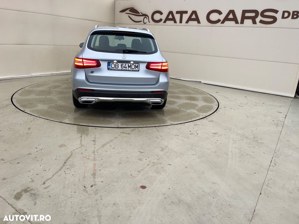 Mercedes-Benz GLC 220 d 4Matic 9G-TRONIC Exclusive - 11