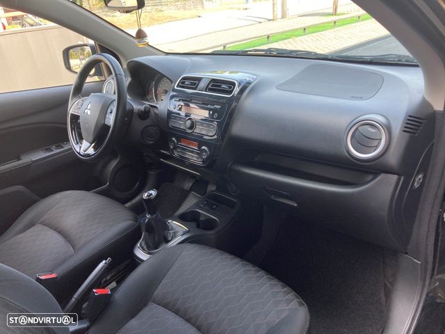 Mitsubishi Space Star 1.2 Intense - 28