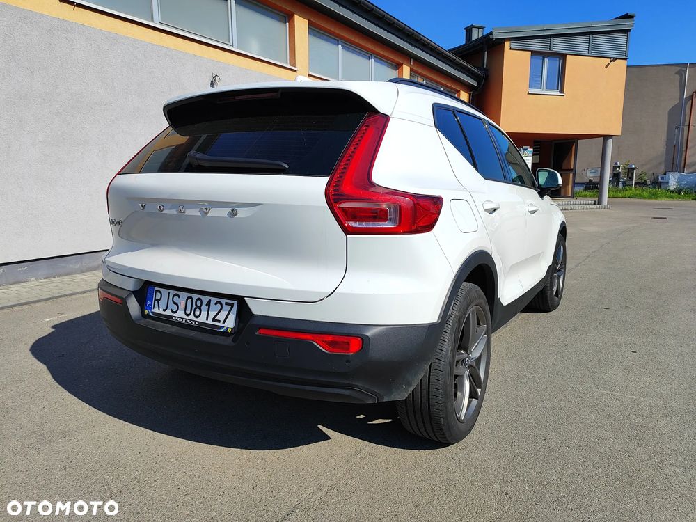 Volvo XC 40 D3 Momentum - 8