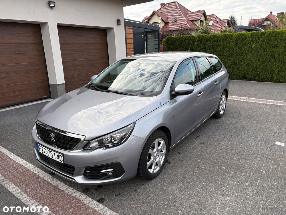 Peugeot 308 1.5 BlueHDi Active Pack Business S&S EAT8 - 5