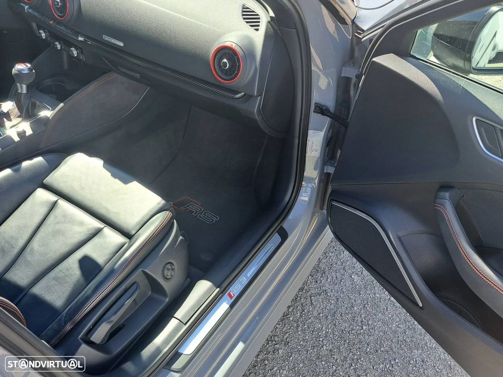 Audi RS3 Sportback S tronic - 21