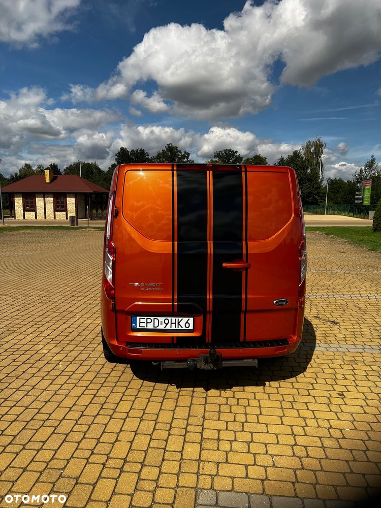 Ford Transit Custom 310 L2H1 Limited - 8