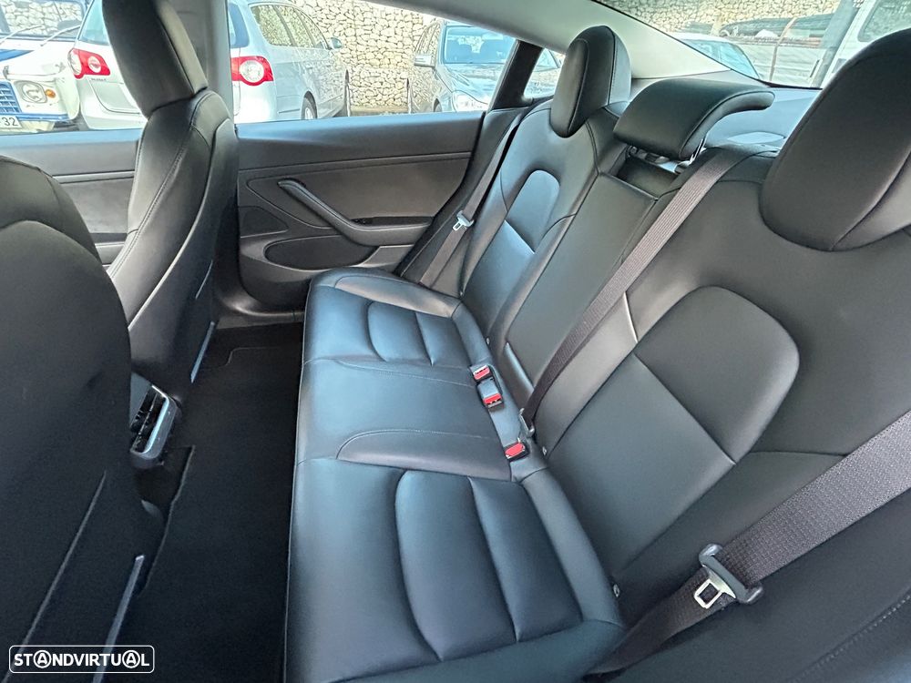 Tesla Model 3 Standard Range Plus RWD - 5