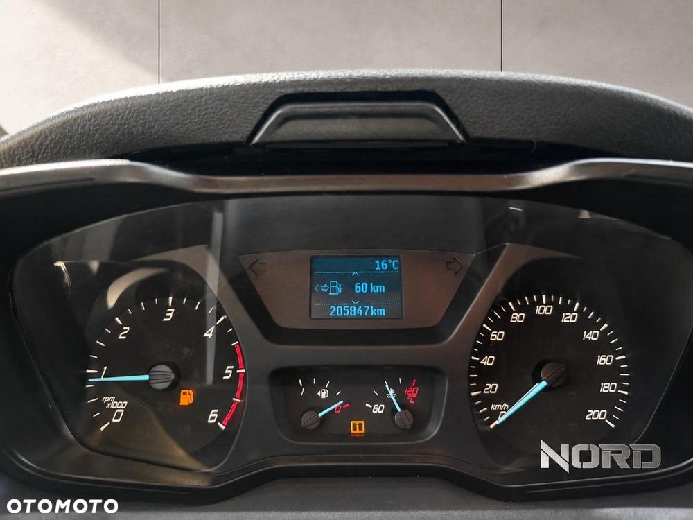 Ford Transit 2.2 L4 Trend - 21