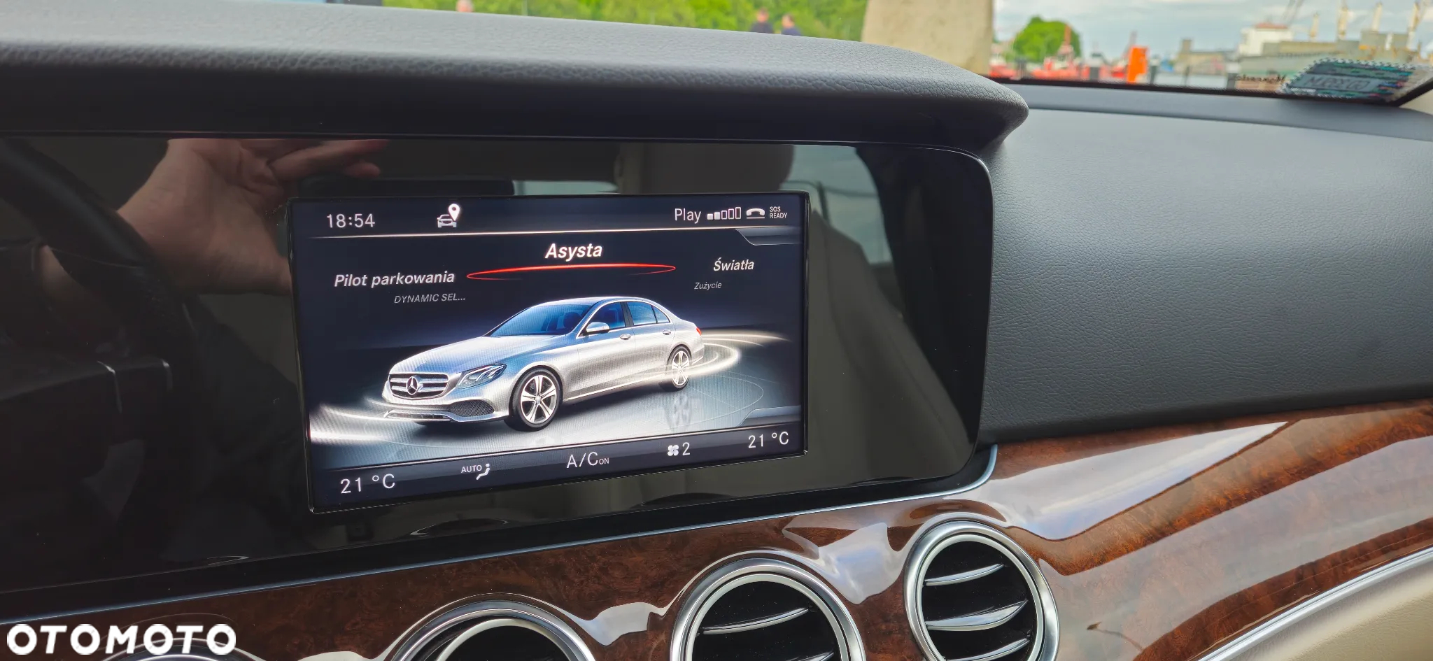 Mercedes-Benz Klasa E 200 9G-TRONIC - 30