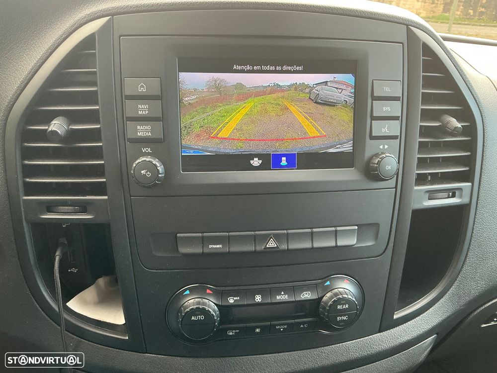 Mercedes-Benz eVito Tourer - 7