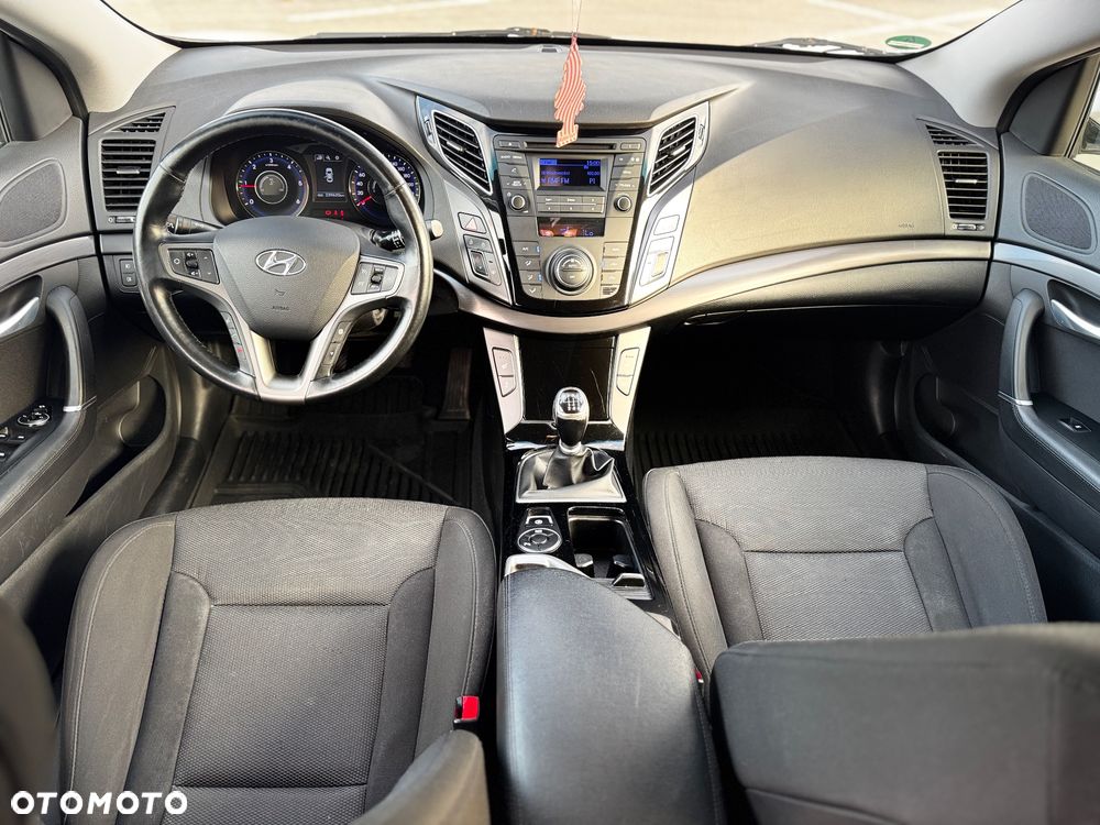 Hyundai i40 - 11