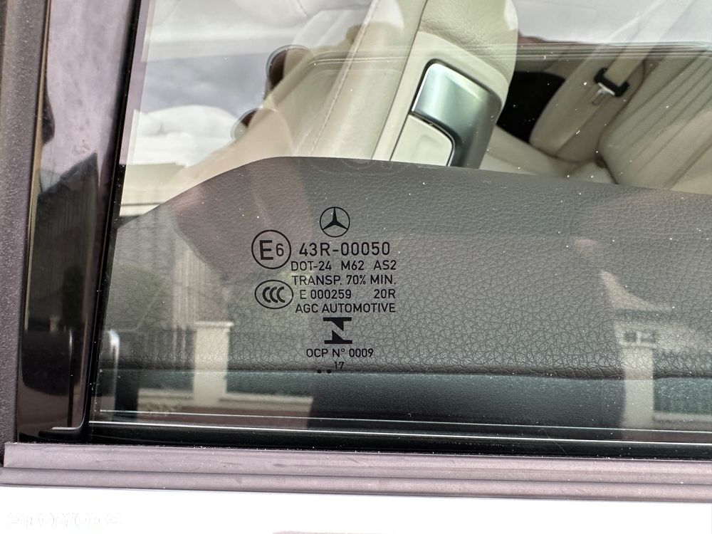 Mercedes-Benz Klasa E 300 9G-TRONIC - 21